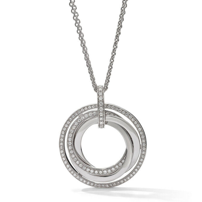 Kette mit Brillantanhänger