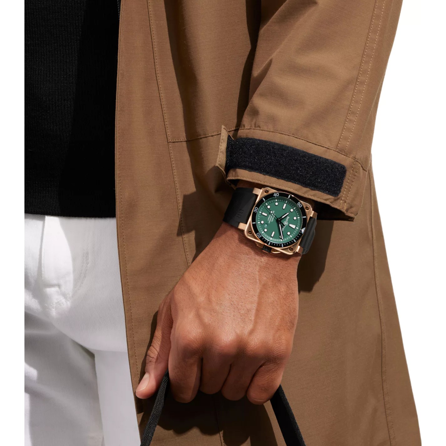 BR 03-92 Diver Black & Green Bronze