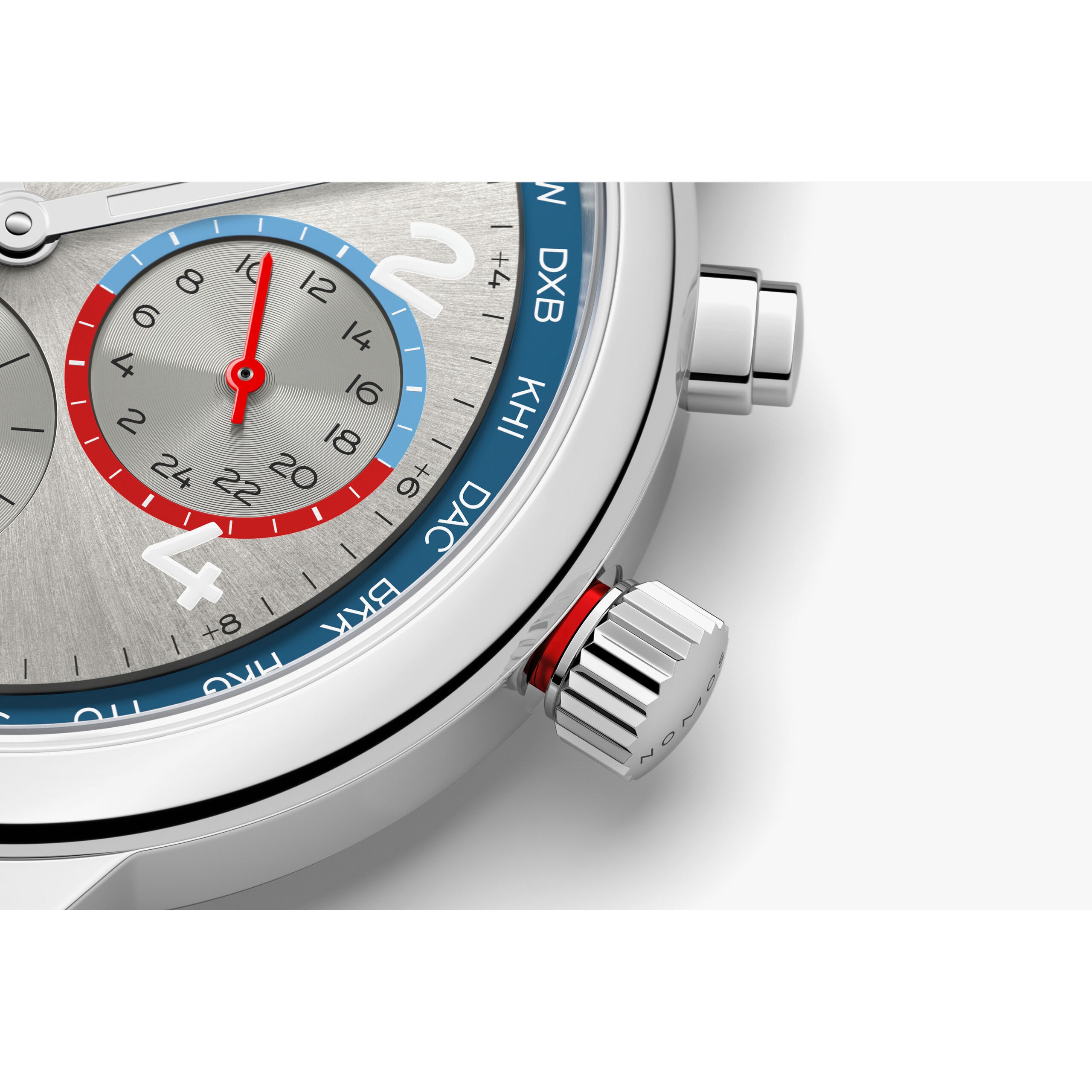 Club Sport neomatik Weltzeit silber