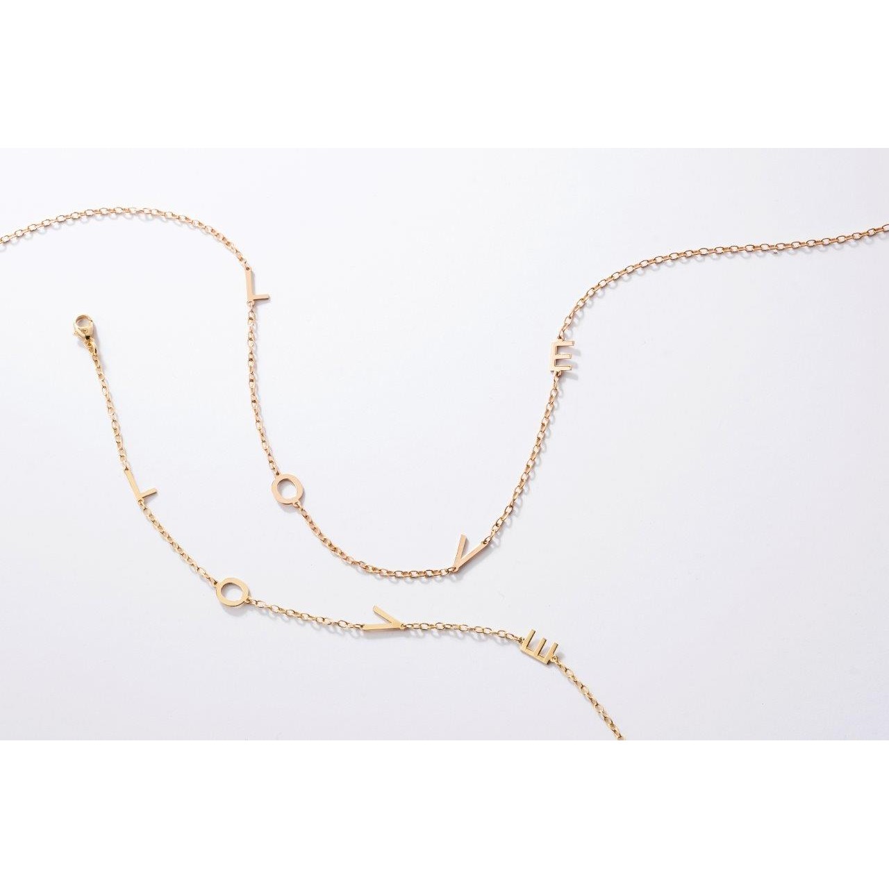 Initials Collier LOVE