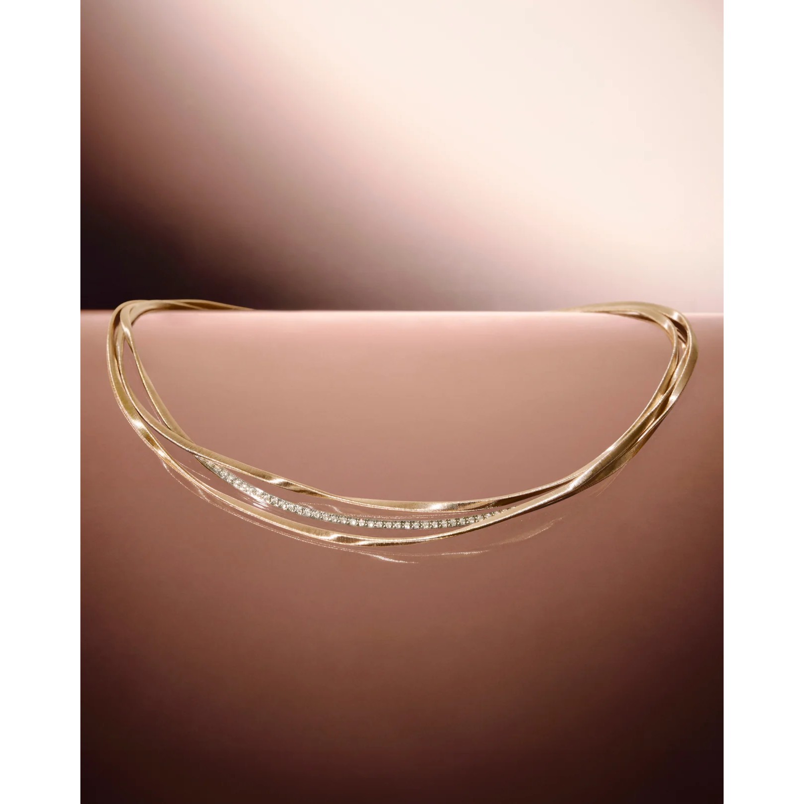 Dreireihige Halskette mit Brillanten