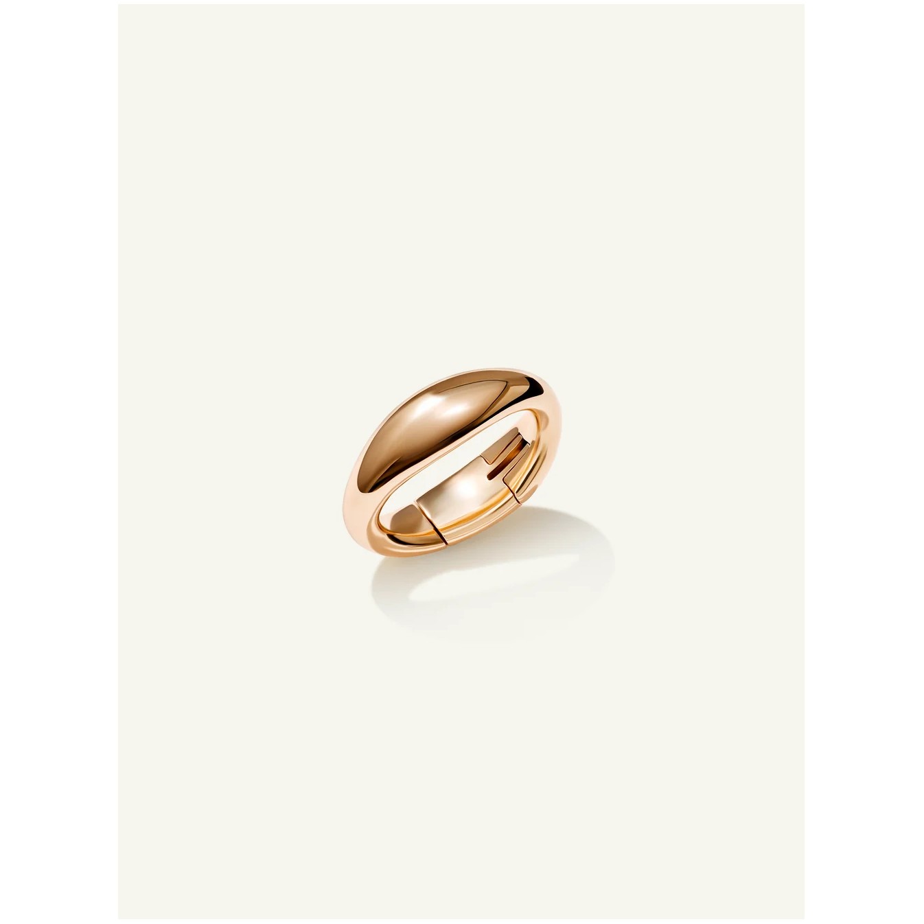 SIGNATURE Oval Clasp