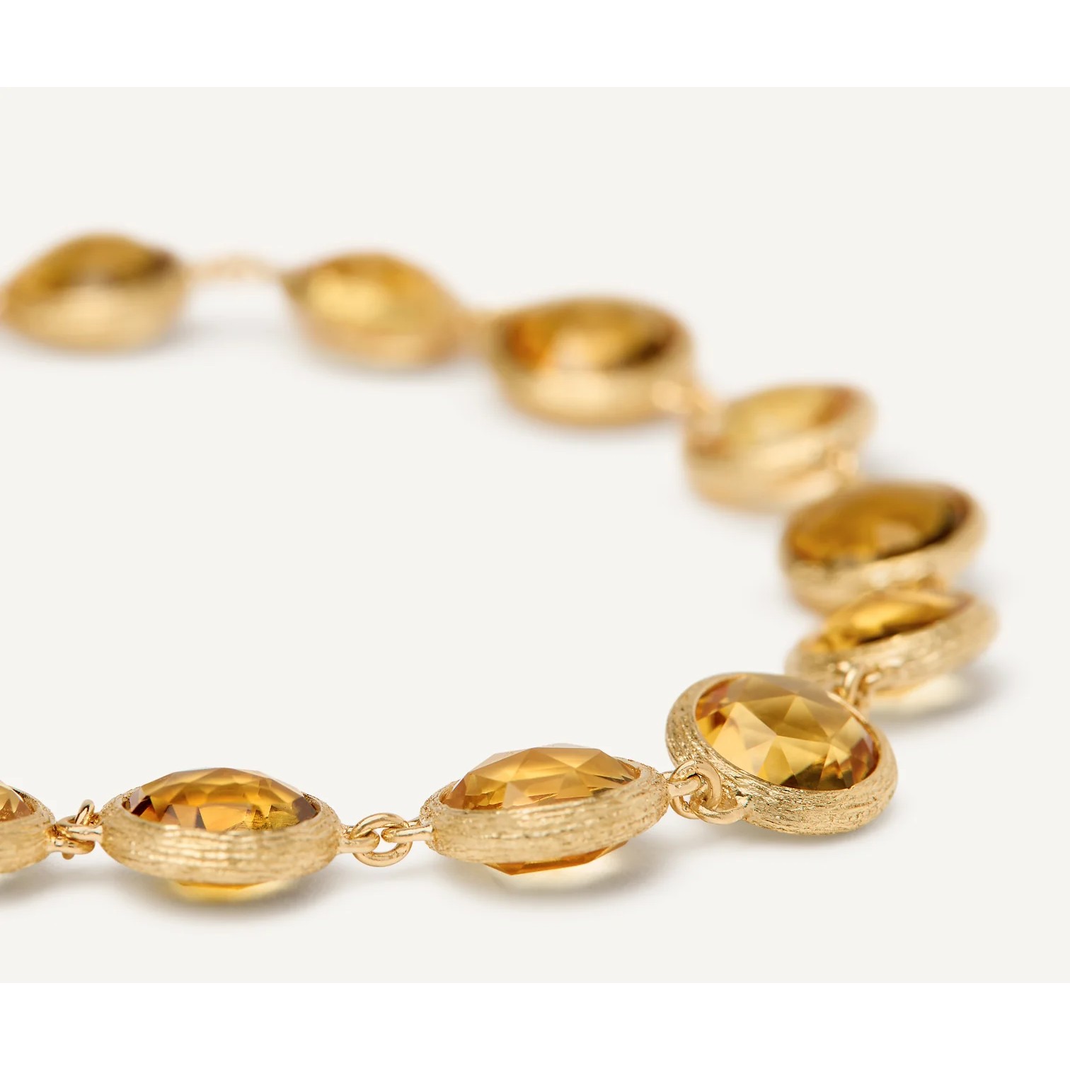 Armband mit gelben Quarzen